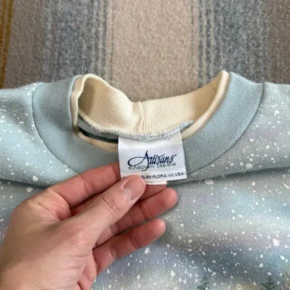 Vintage 90s Women’s Bunny Rabbit AOP Nature Outdoor Sweatshirt Size XL Animals - Picture 3 of 10